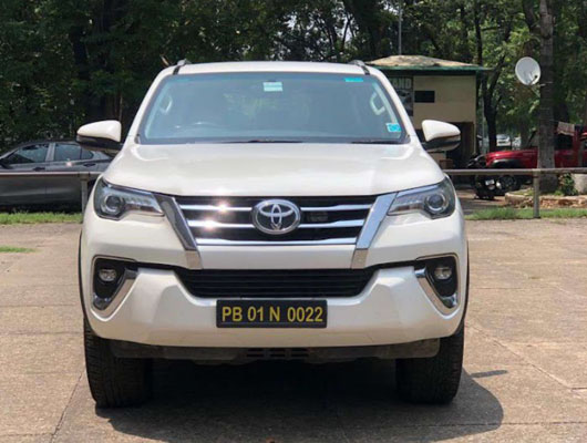 Toyota Fortuner 4*2 AT Dsl