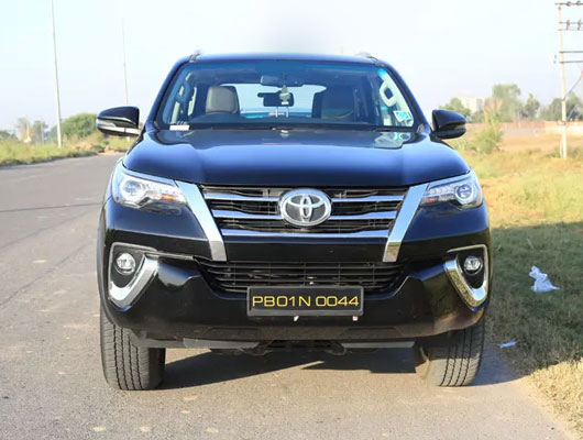 Toyota Fortuner 4*4 AT Dsl