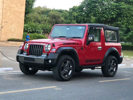 Mahindra Thar 4WD Convertible Top MT Dsl