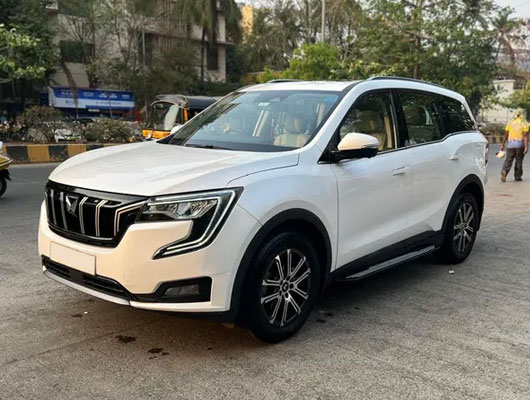 Mahindra XUV700 AX5 AT Dsl